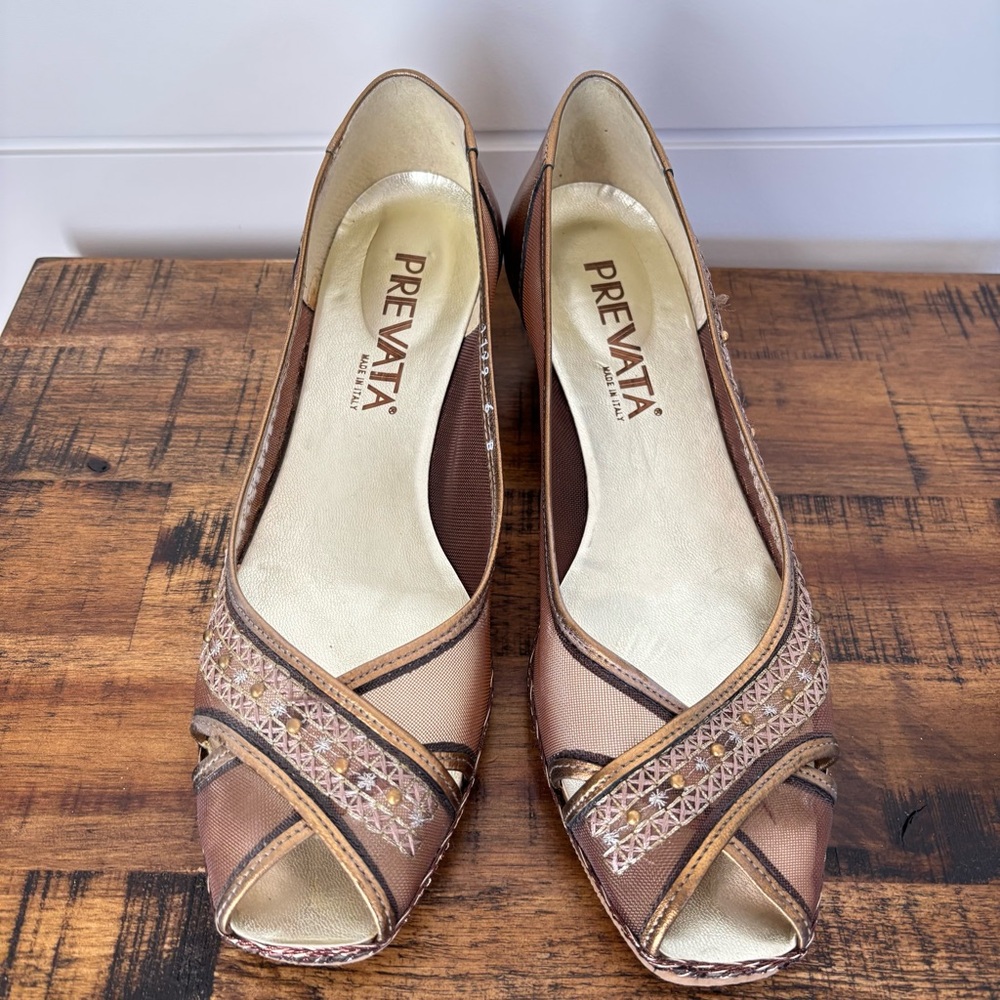 Prevata Gold and Brown Mesh Peep-Toe Wedge Size 6
